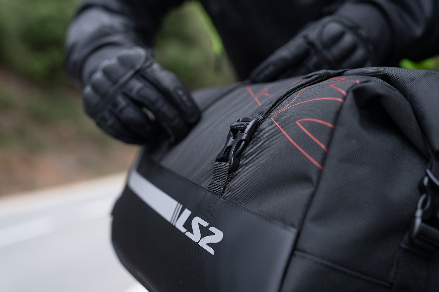 Alforjas Laterales LS2 Freedom 20lts + 20 lts